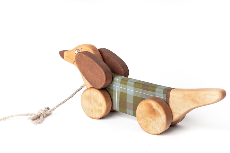 Pull Toy Sausage Dog