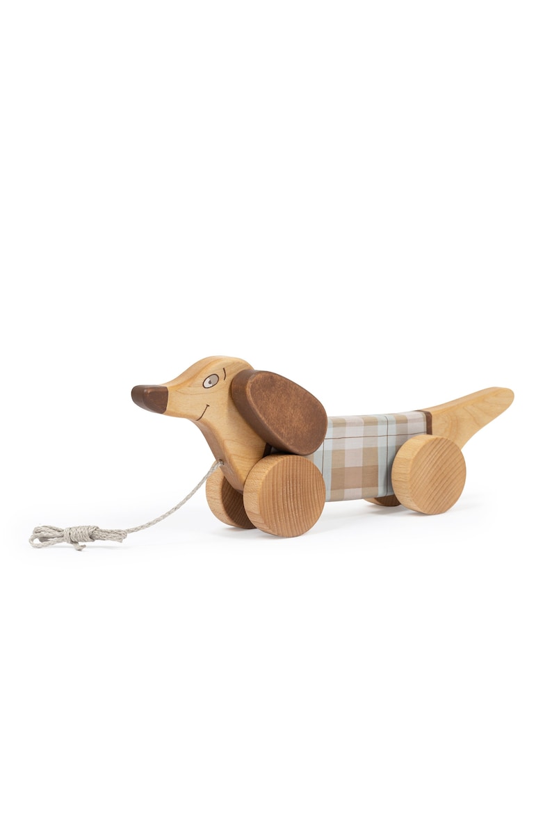 Pull Toy Sausage Dog