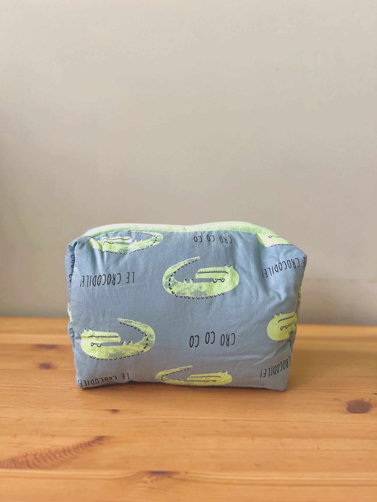 🎁 Quilted Cotton Pouch (100% off)